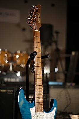 Ibanez az2204F Trans Aqua Blue