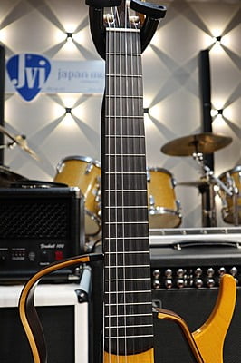 Yamaha SLG 130LAB