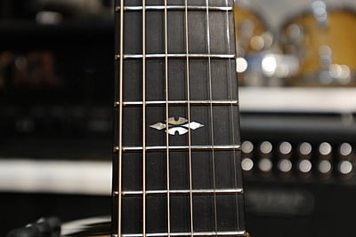 taylor 714ce ES2