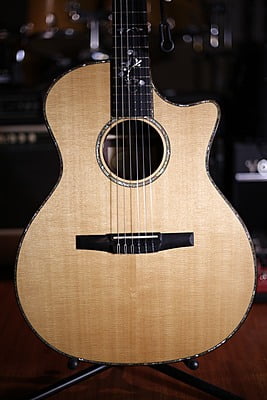 Taylor 914 ce-N Classic