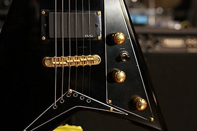 ESP E-II Arrow Đuôi Cá Đen