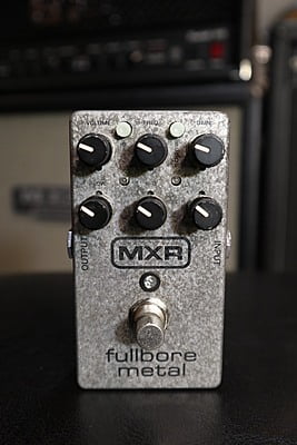 Fuzz Mxr fullbore metal( hưởng)