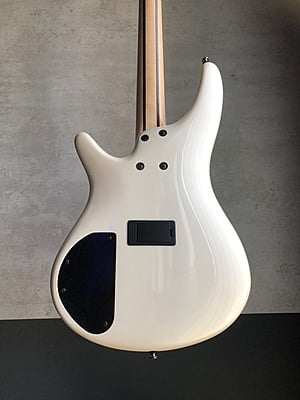 Ibanez SR300 Bass Pearl White 4 String Ibanez SR300 Bass Pearl White 4 String