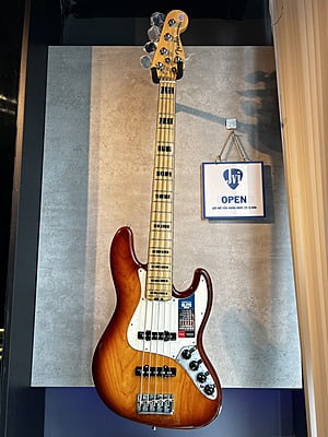 Fender Jazz Bass Elite USA Tobacco Bust