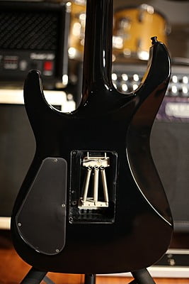 Jackson soloist black