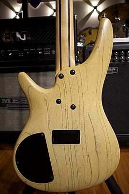 Bass Ibanez SR630
