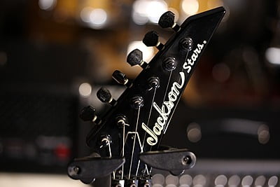 Jackson soloist black