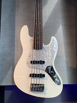 Fender Jazz Bass 5 Strings