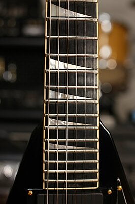 ESP E-II Arrow Đuôi Cá Đen