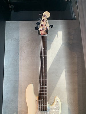 Fender Jazz Bass 5 Strings