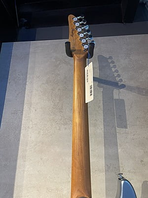 Ibanez az2204icm