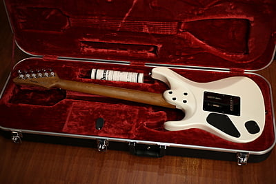 Ibanez az2402 Prestige trắng 2021