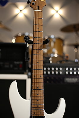 Ibanez az2402 Prestige trắng 2021
