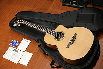 Takamine Classic PTU620NC