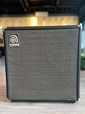 Amp Bass Ampeg BA-112AV