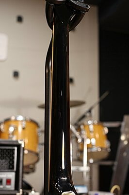 ESP E-II Arrow Đuôi Cá Đen