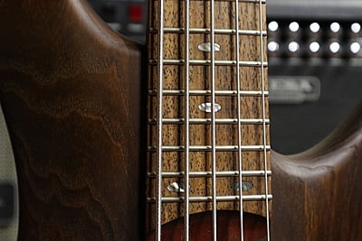 Bass Ibanez SR635