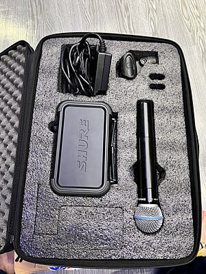 Shure Beta 58A Wireless