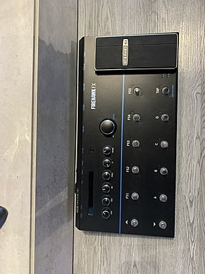 Fuzz Firehawk FX Line 6