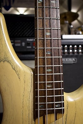 Bass Ibanez SR630