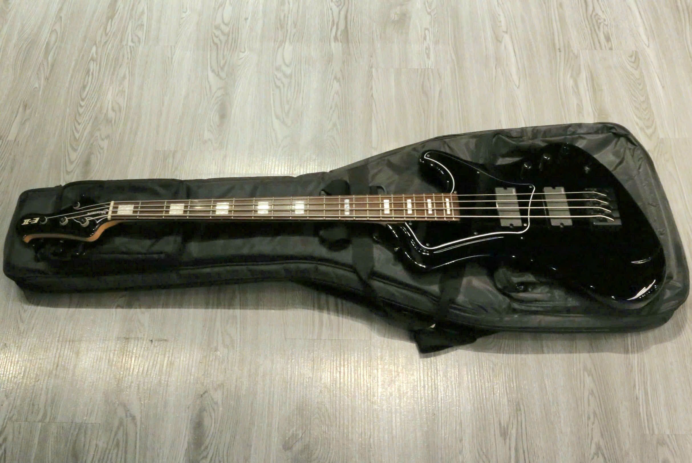 ESP E-II Stream BLK Black Electric Bass Guitar