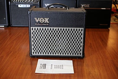 Loa vox AD 15 VT