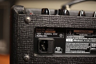 Loa vox AD 15 VT