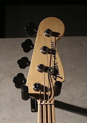 Fender special jazz bass