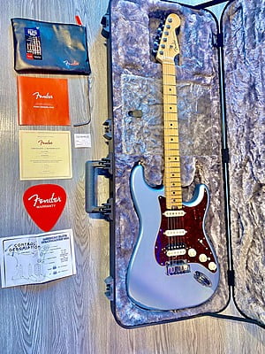 Fender American Elite Stratocaster HSS Shawbucker