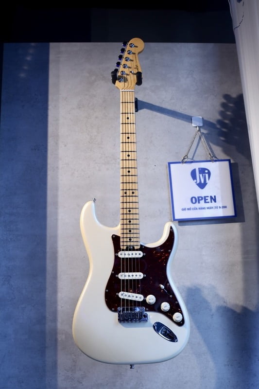 Fender Elite olympic white Sss - made in usa Fender Elite olympic white Sss - made in usa