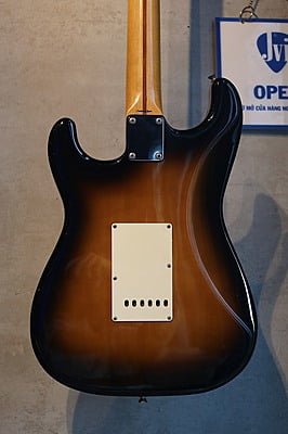 Fender ST-57