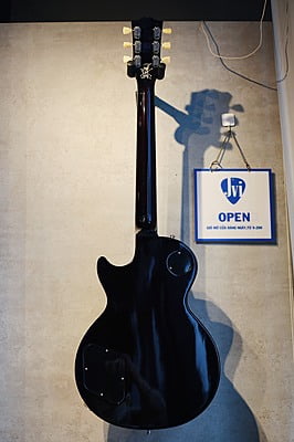 Slash "Victoria" Les Paul Standard Goldtop Gold Slash "Victoria" Les Paul Standard Goldtop Gold