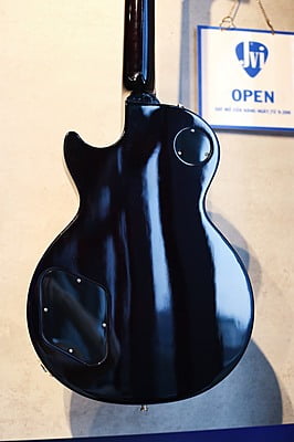 Slash "Victoria" Les Paul Standard Goldtop Gold Slash "Victoria" Les Paul Standard Goldtop Gold